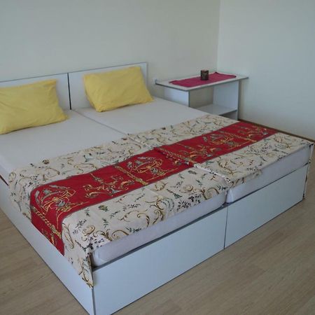 Appartamento Happy Vacation 2 Varna Esterno foto