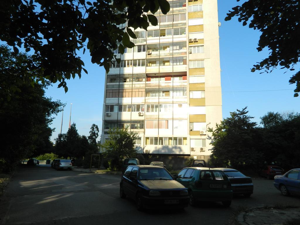 Appartamento Happy Vacation 2 Varna Esterno foto