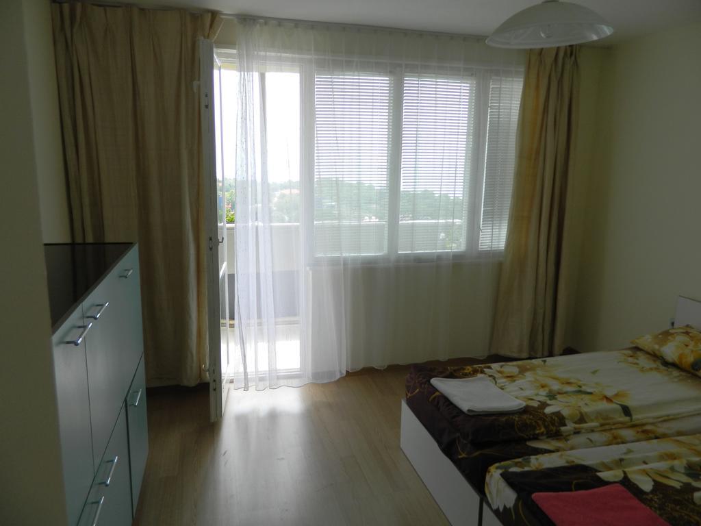 Appartamento Happy Vacation 2 Varna Esterno foto