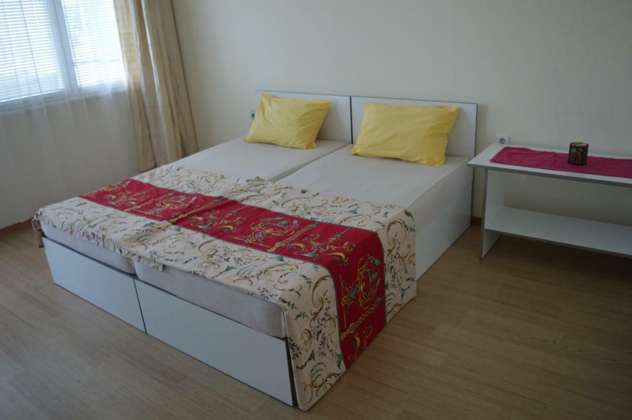 Appartamento Happy Vacation 2 Varna Esterno foto